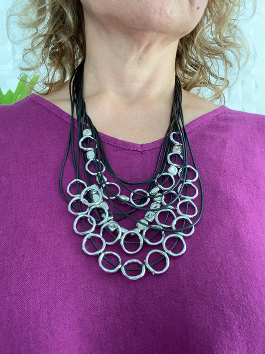 Layers necklace