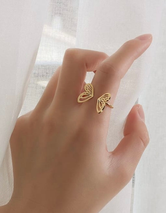 Butterfly rings