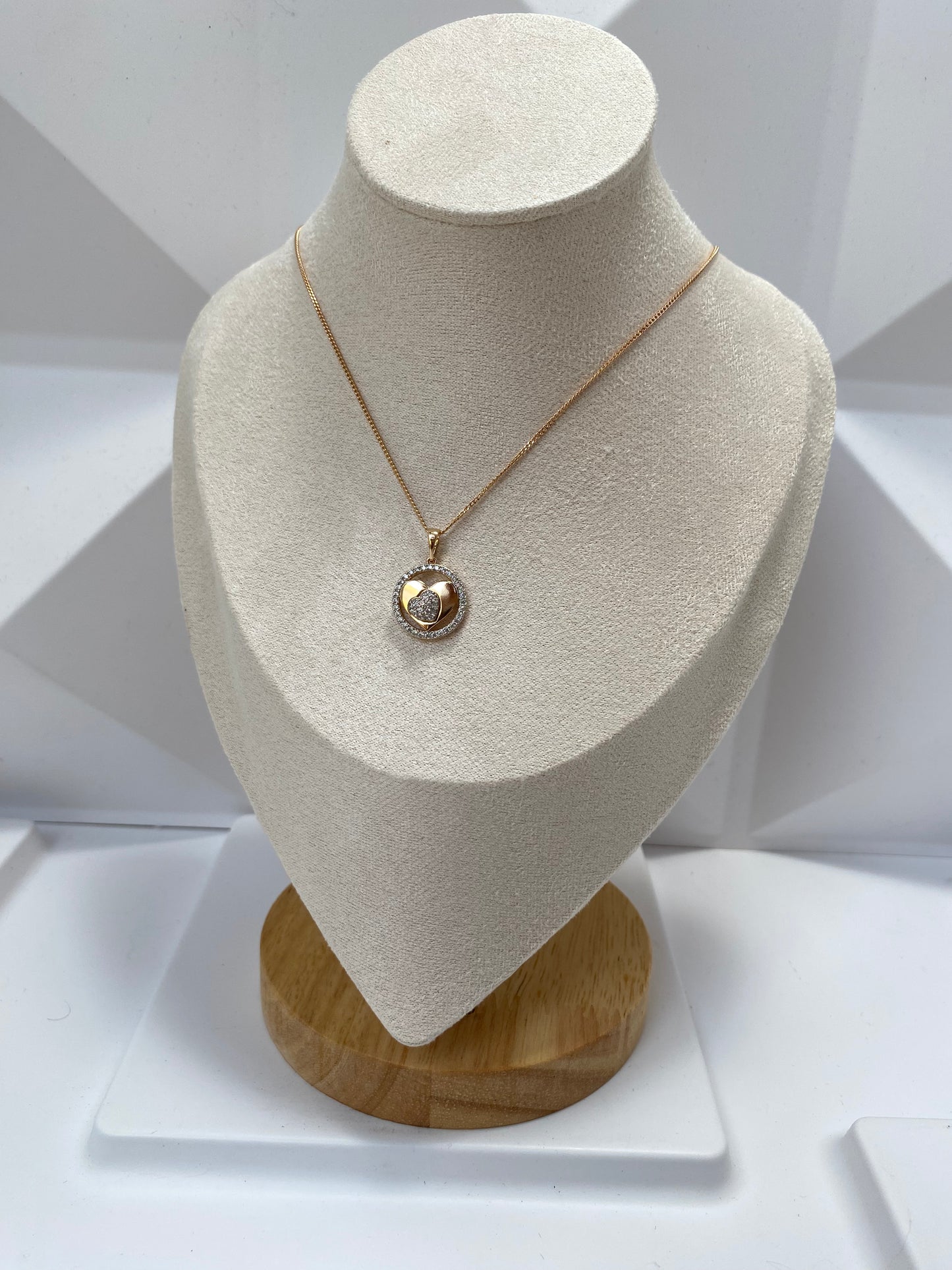 Rose heart necklace