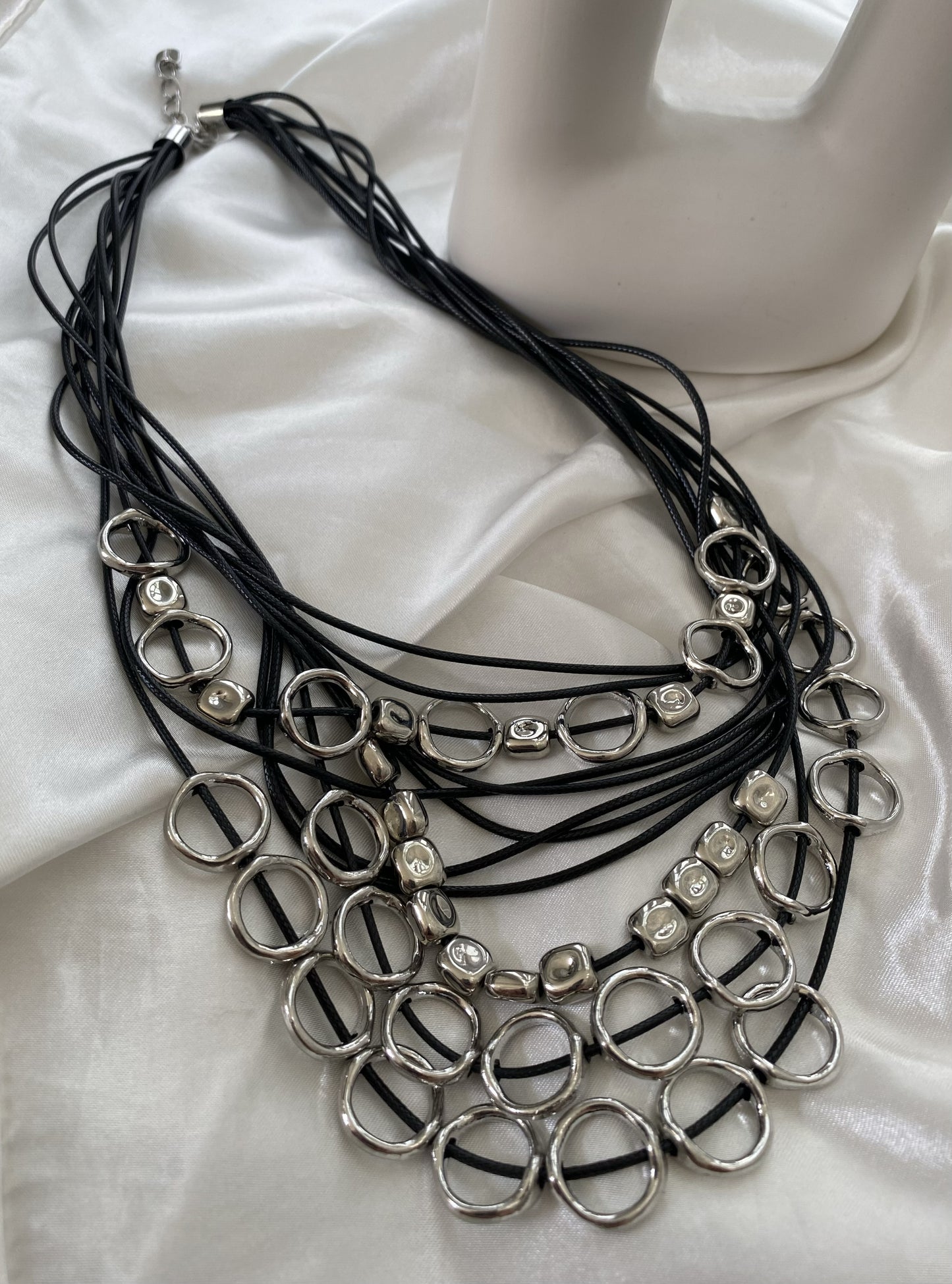 Layers necklace