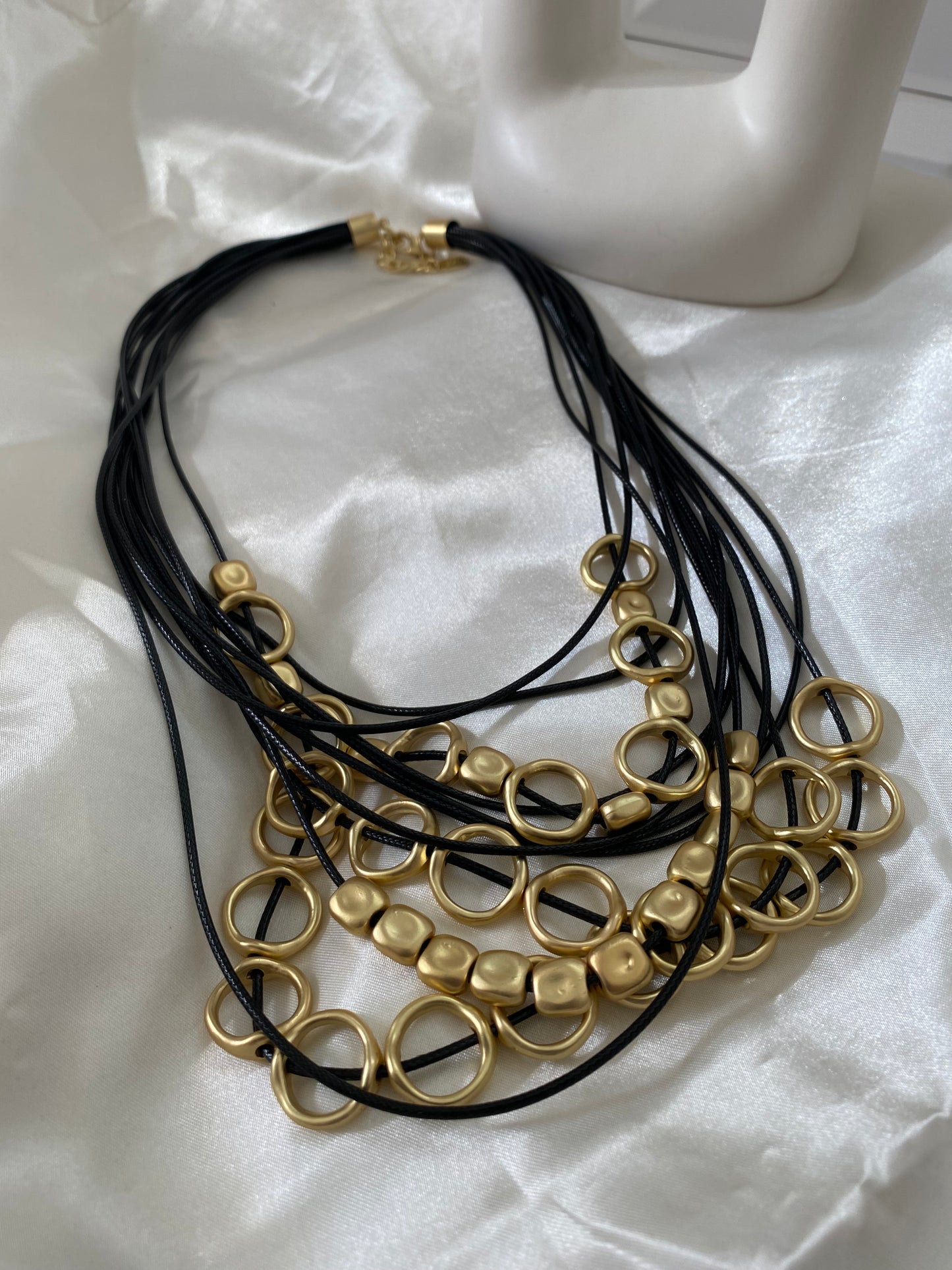 Layers necklace