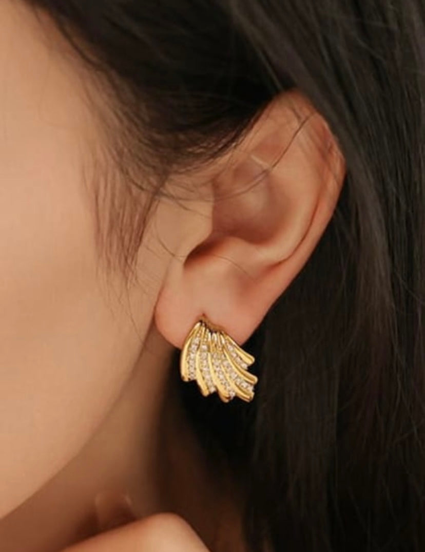 SHOOTING STAR EARRINGS