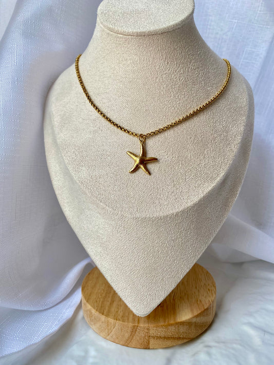 SEA STAR NECKLACE