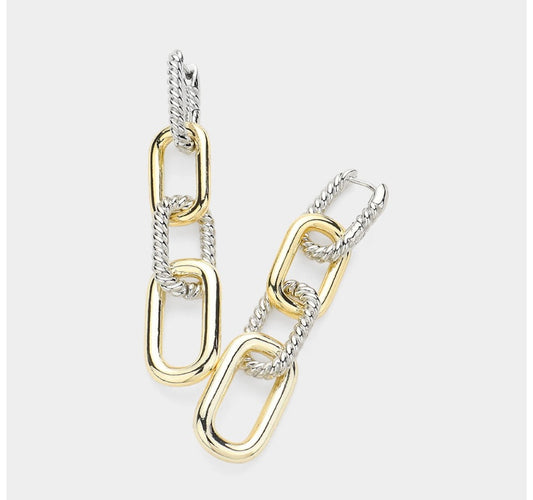 CHAIN EARRINGS